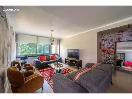 appartement 3 pièces 76 m²