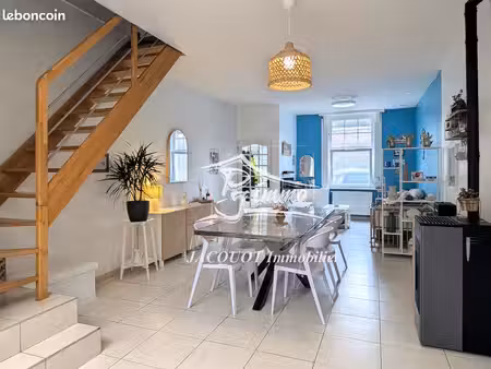 maison 4 pièces 93 m²