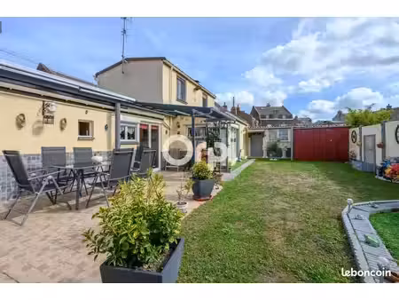 maison 2 pièces 87 m²