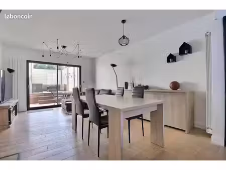 maison 1930-centre de cysoing-terrasse sans vis à vis