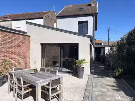 maison 3 pièces 100 m²