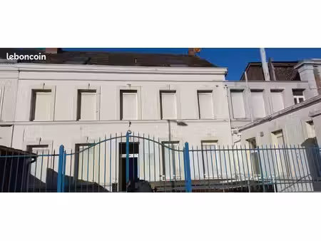 maison 450 m² anzin