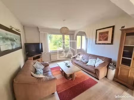 maison 8 pièces 118 m²