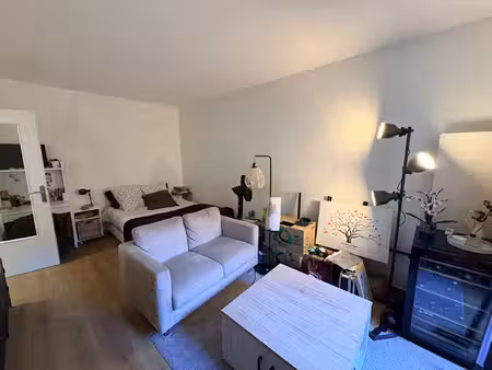 location appartement 1 pièce  32.10m²  bourg