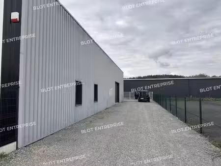 vente local d’activités nort sur erdre 44390 270m²