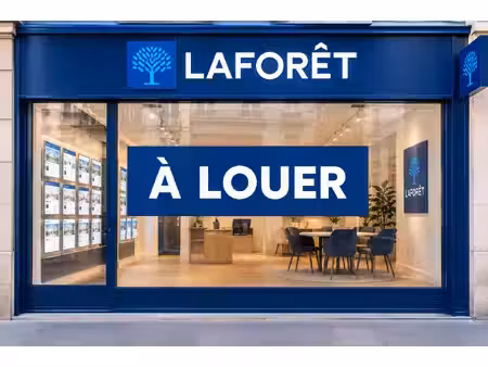 passy - local commercial - 60m² + extérieur en jouissance exclusive