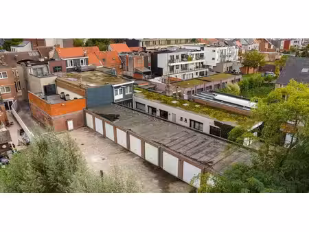 immeuble d'appartements à vendre à sint-niklaas pour € 260.000
