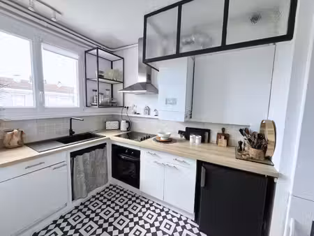 appartement 3 pièces - 65 m²