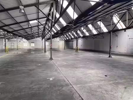 location entrepôt pontcharra 38530 2005m²