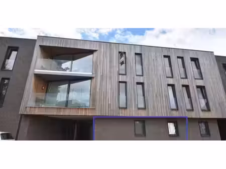 bâtiment commercial à louer à nieuwkerken-waas pour € 1.070 avec 2 chambres à coucher