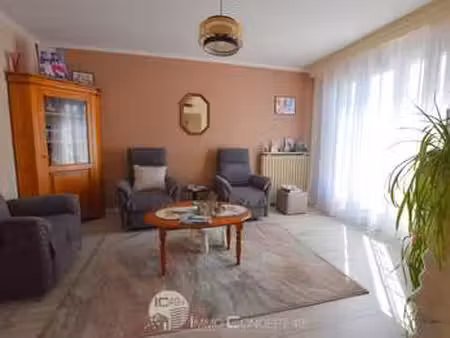 vente maison à angers (49000) : à vendre / 83m² angers