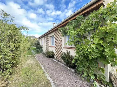 oissel-sur-seine – 195 000 € – maison de plain-pied avec 3 chambres et jardin