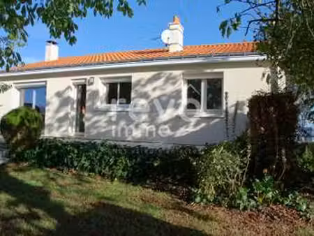 vente maison à saint-laurent-des-autels (49270) : à vendre / 85m² saint-laurent-des-autels