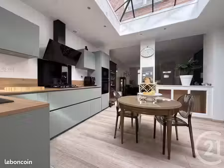 maison 5 pièces 105 m²