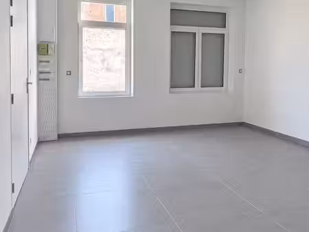 local commercial / bureaux rénové – 2 bureaux – la bassée – 500