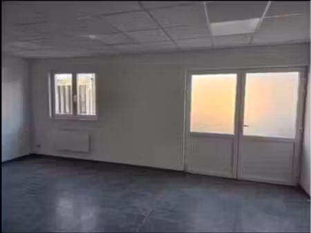 local commercial à louer