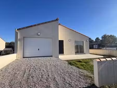 location maison à la chapelle-achard (85150) : à louer / 73m² la chapelle-achard