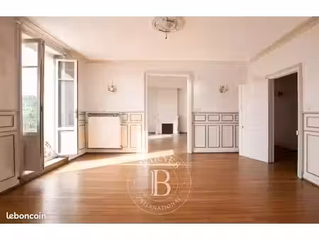 appartement 5 pièces 126 m²