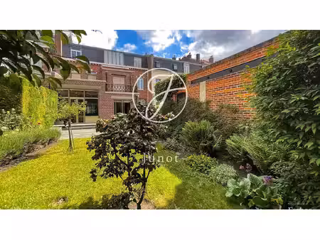 maison de luxe à vendre dans le quartier vauban esquermes