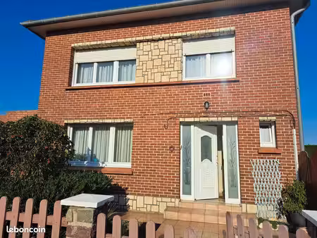 belle maison  secteur très calme