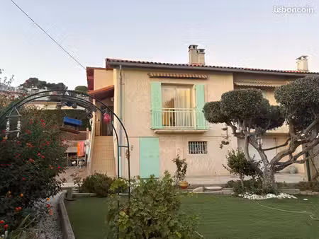 vente d’une villa mitoyenne avec vue sur mer au cœur de l’estaque
