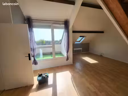 loue appartement t3bis avec terrasse folembray
