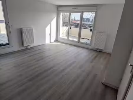 appartement 3 pièces 63 m²
