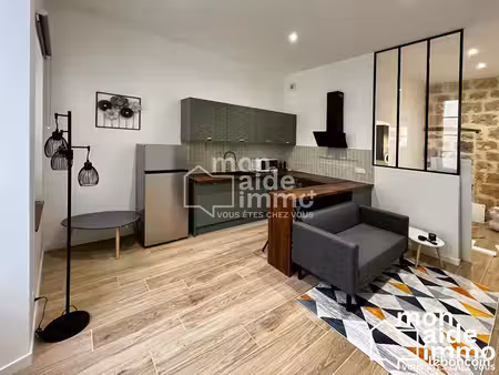 studio 1 pièce 25 m²
