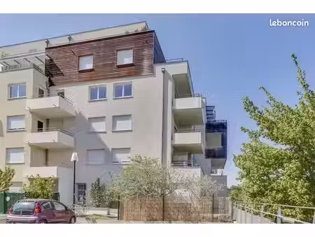 appartement t4