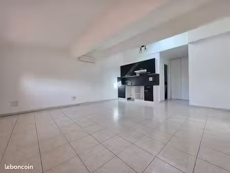 appartement 3 pièces 49 m²