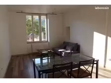 appartement 2 pièces 55 m²