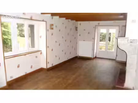 a louer maison à marigny-le-cahouët