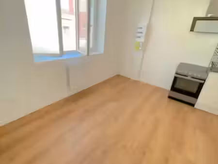 studio de 27m² avec chambre de 9m²