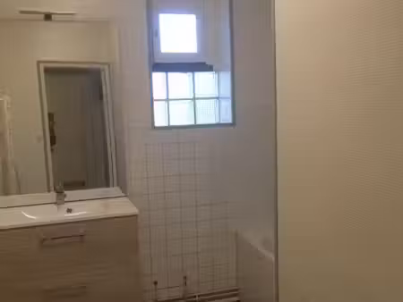 f3 à louer