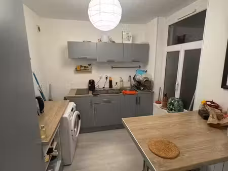 bel appartement de 53m2 au 2eme sans ascenseur