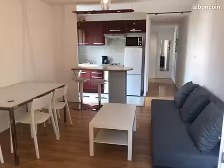 appart.2 pièces 37m2 balcon parking