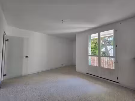 appartement t3 de 73 m² avec balcon et loggia 13190 allauch