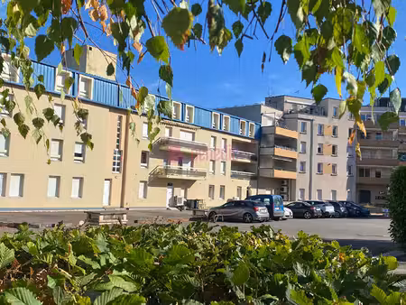 montigny-lès-metz centre : appartement duplex de 5 pièces avec balcon