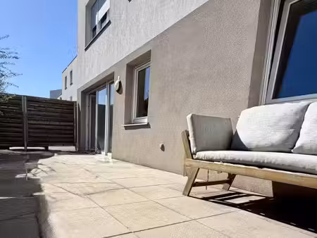 lingolsheim – bel appartement avec terrasse de 32 m²