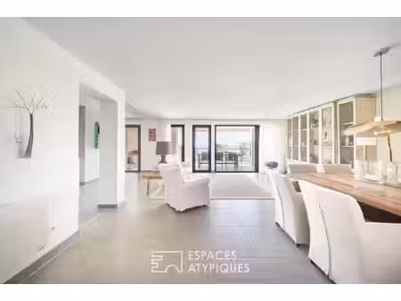 appartement d'exception en résidence de standing avec double garage et vue mer
