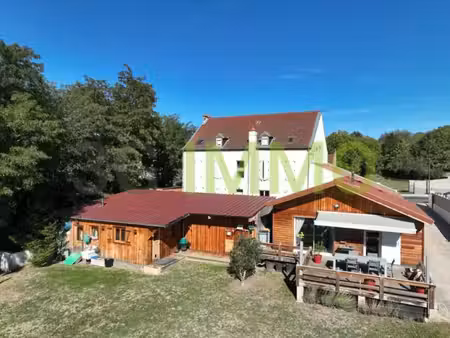maison de luxe à vendre à saint-yorre