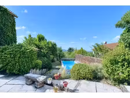 maison de luxe à vendre dans le quartier ouest