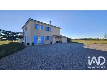 vente maison de village 6 pièces