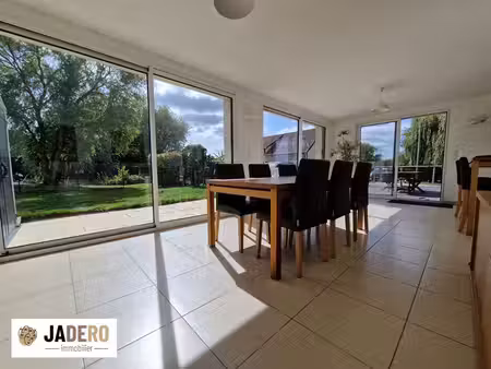 maison familiale de 187 m²   4 à 5 chambres   terrain de 3 011 m²   saumont-la-poterie