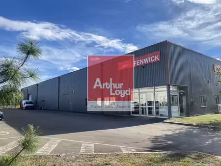 location entrepôt troyes 10000 997m²