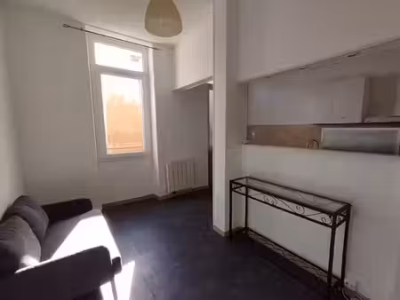 location appartement 2 pièces 27 m² à marseille 4 (13004)