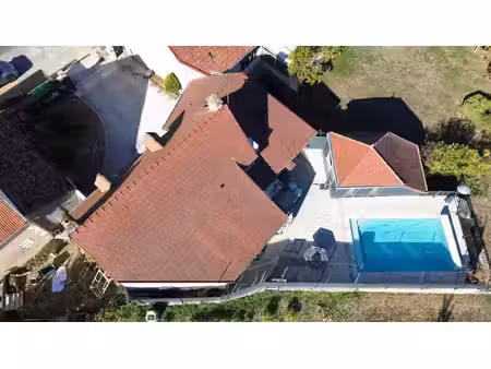 ardentes – maison rénovée 140 m² avec piscine  jacuzzi et dépendance