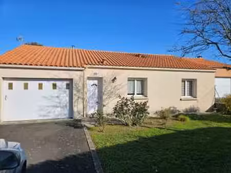 vente maison à gesté (49600) : à vendre / 84m² gesté
