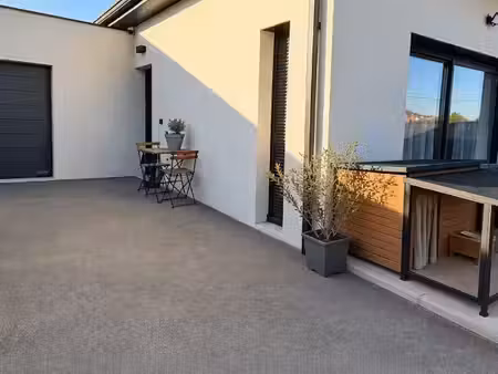 location maison 4 pièces 94 m² à loriol-sur-drôme (26270)