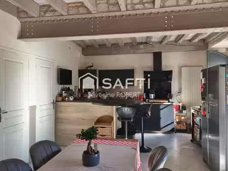 une propriété de caractère aux multiples possibilités  au cœur de loudun !